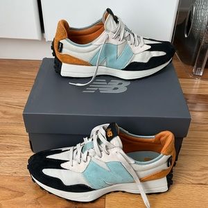 New Balance 327 - Size 11